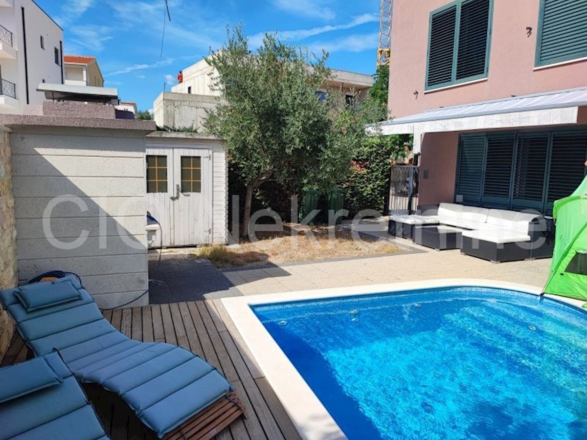Appartement À vendre - SPLITSKO-DALMATINSKA  ČIOVO 