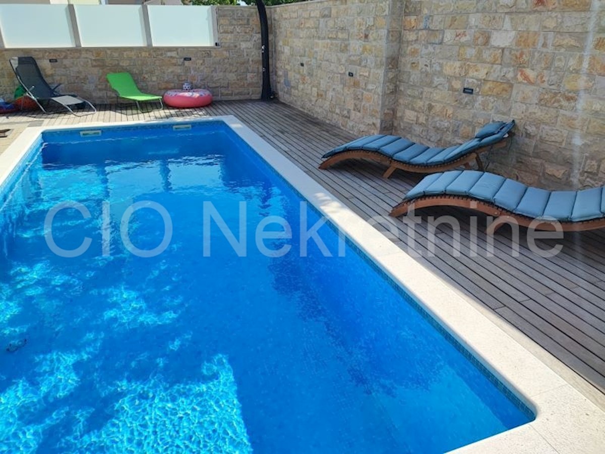 Appartement À vendre - SPLITSKO-DALMATINSKA  ČIOVO 