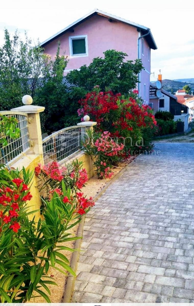 House For sale - ŠIBENSKO-KNINSKA  ŠIBENIK 