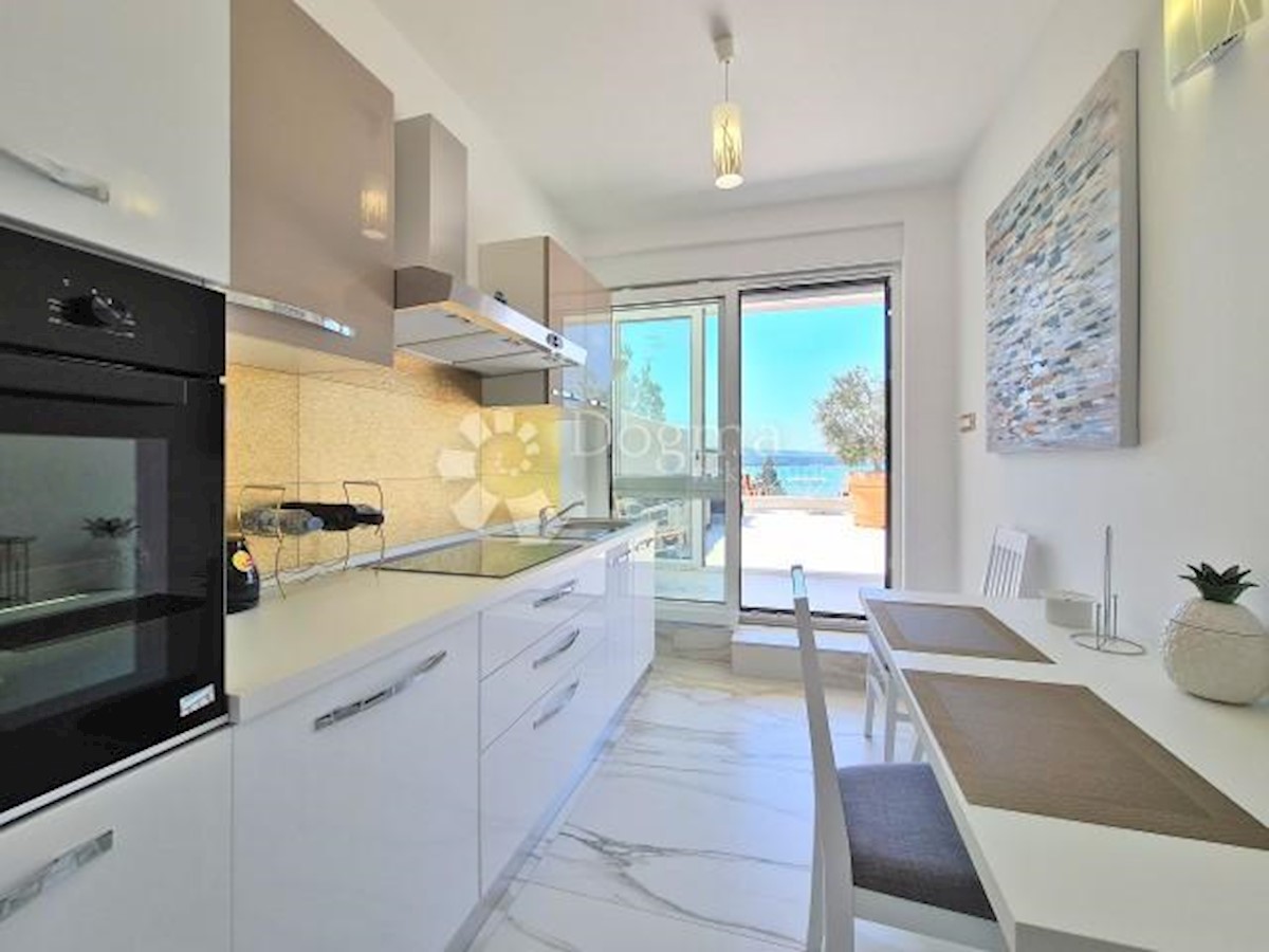 Apartment Zu vermieten - PRIMORSKO-GORANSKA  CRIKVENICA 