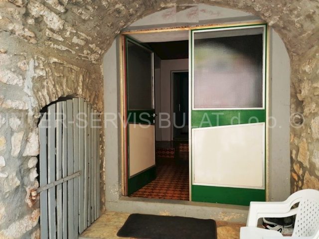 Hiša Naprodaj - šibensko-kninska šibenik - foto 3/29