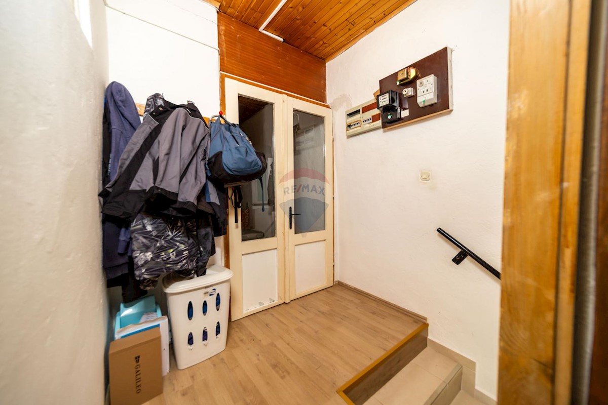 Apartmán Na prodej - PRIMORSKO-GORANSKA  RAB 