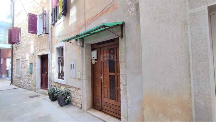 Hiša na predaj 74 m² – Umag