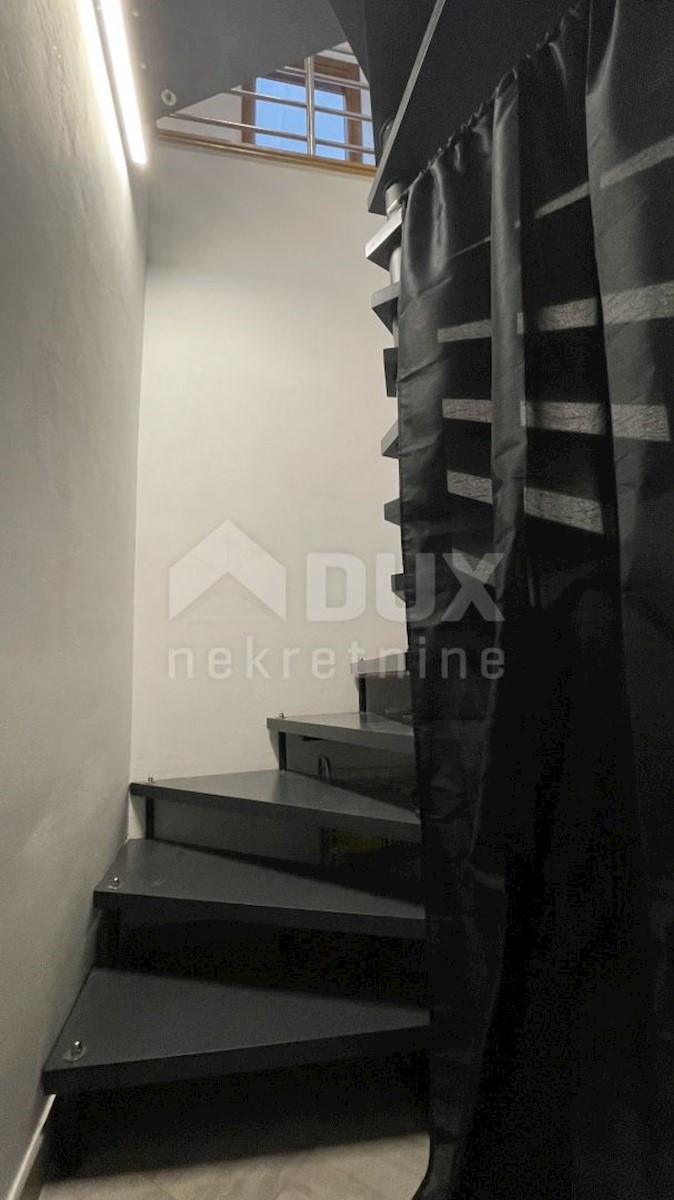 Apartment Zu verkaufen - PRIMORSKO-GORANSKA  KASTAV 