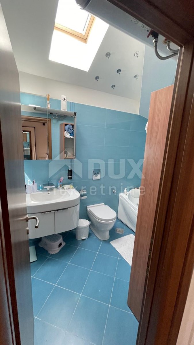 Apartment Zu verkaufen - PRIMORSKO-GORANSKA  KASTAV 