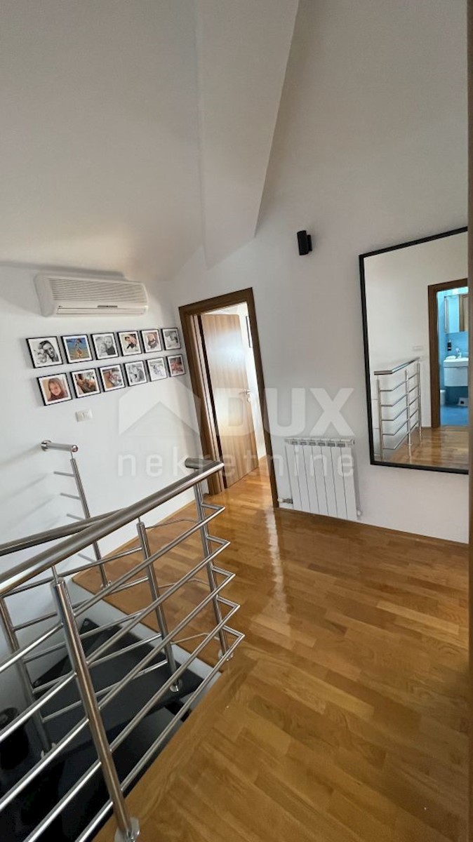 Apartment Zu verkaufen - PRIMORSKO-GORANSKA  KASTAV 
