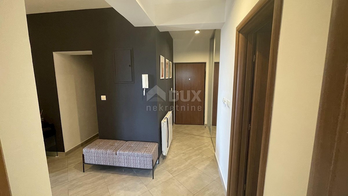 Apartment Zu verkaufen - PRIMORSKO-GORANSKA  KASTAV 