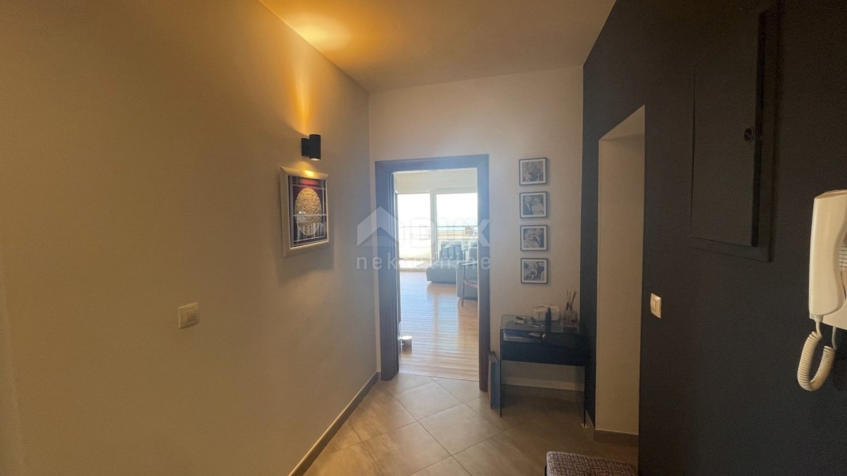 Apartment Zu verkaufen - PRIMORSKO-GORANSKA  KASTAV 