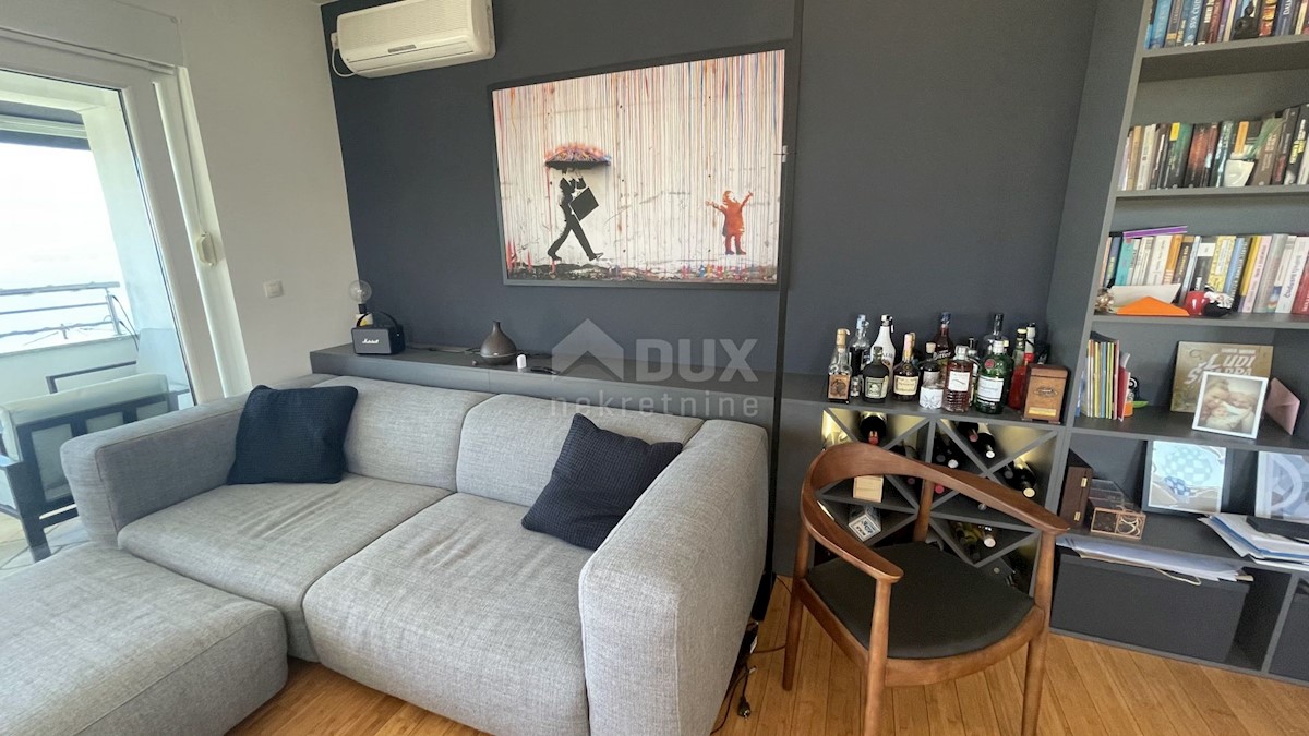 Apartment Zu verkaufen - PRIMORSKO-GORANSKA  KASTAV 
