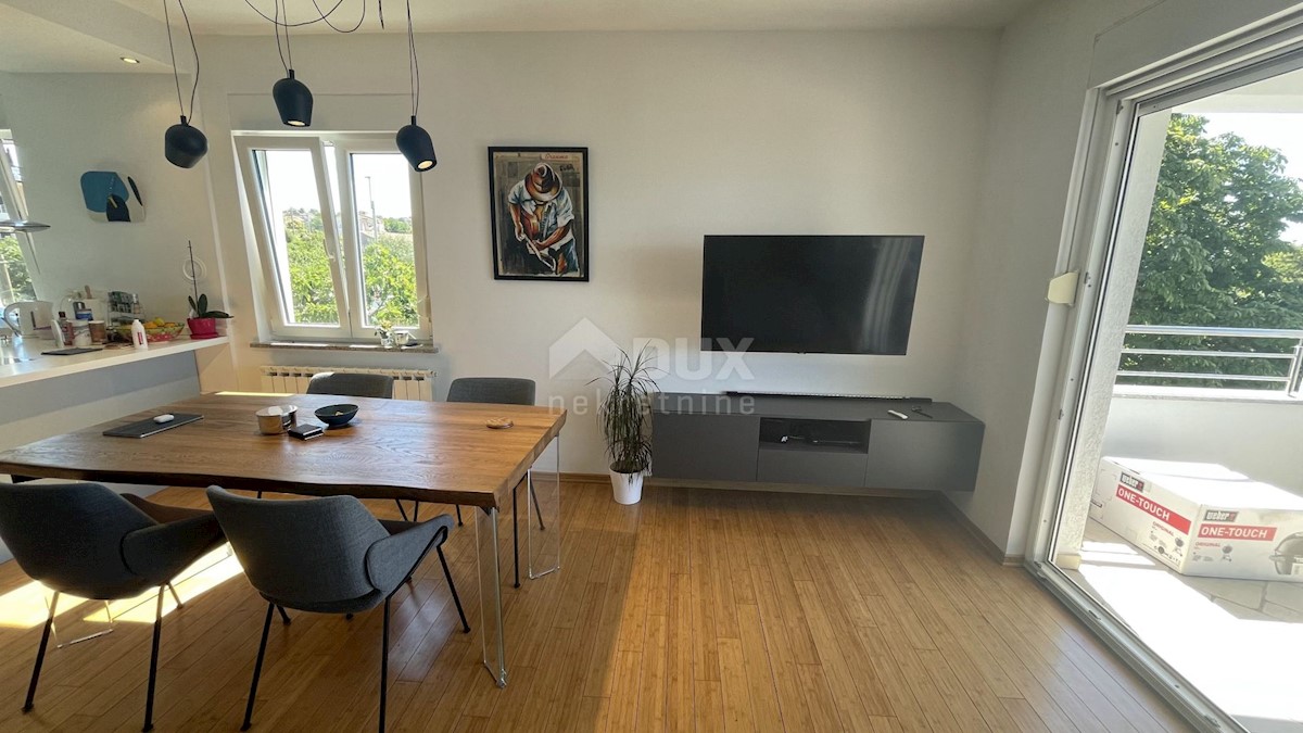 Apartment Zu verkaufen - PRIMORSKO-GORANSKA  KASTAV 