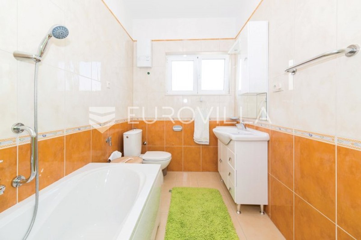 Apartmán K pronájmu OKRUG GORNJI