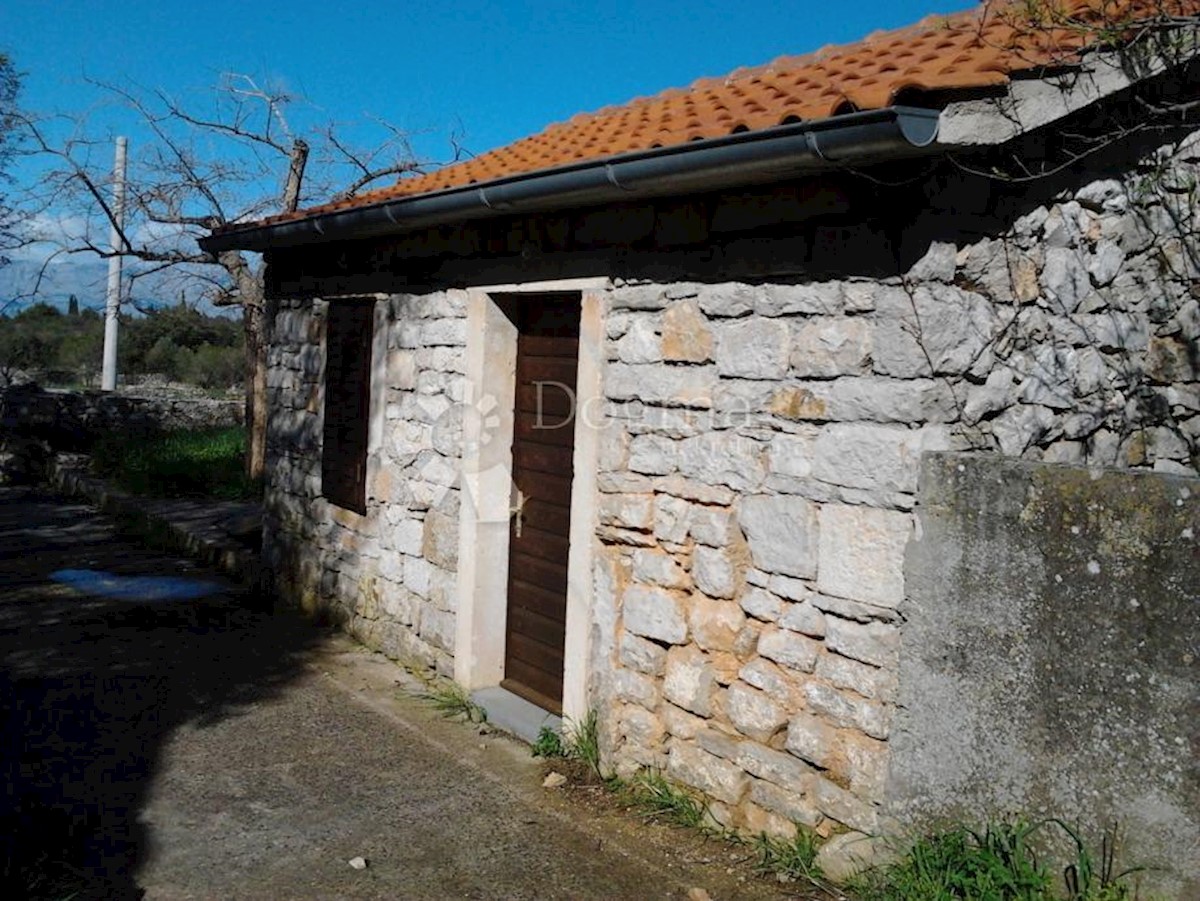 Casa In vendita - SPLITSKO-DALMATINSKA  HVAR 