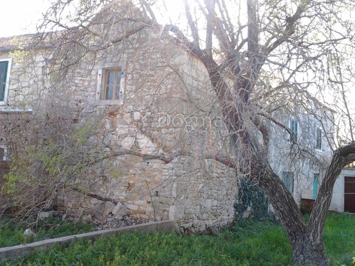 Casa In vendita - SPLITSKO-DALMATINSKA  HVAR 