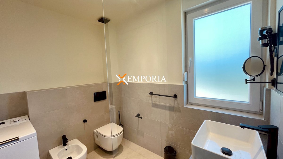 Flat For sale - ZADARSKA  JASENICE 