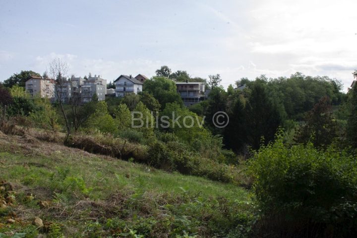 Land for sale 759 m² – Gornja Dubrava