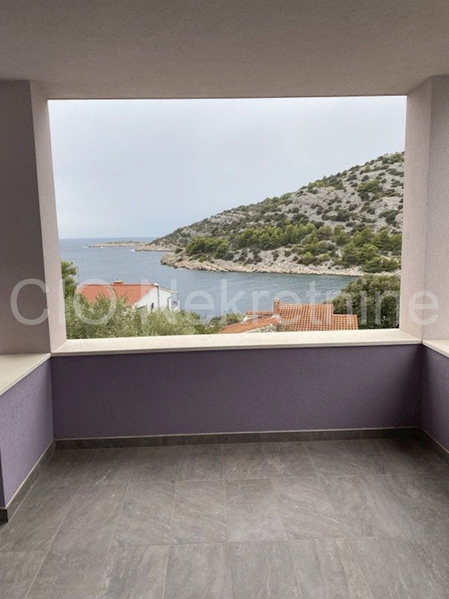 Maison À vendre - ŠIBENSKO-KNINSKA  ROGOZNICA 