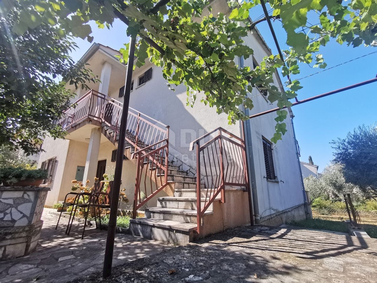 Casa In vendita - Istarska Poreč - foto 1/4