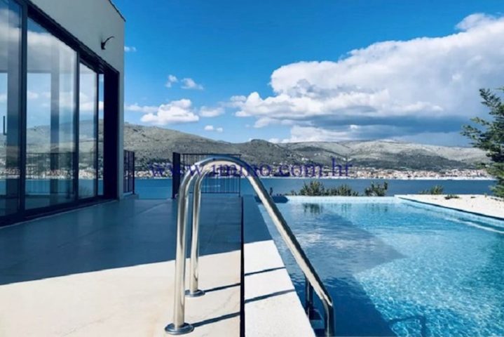 Casa in vendita 315 m² – Čiovo