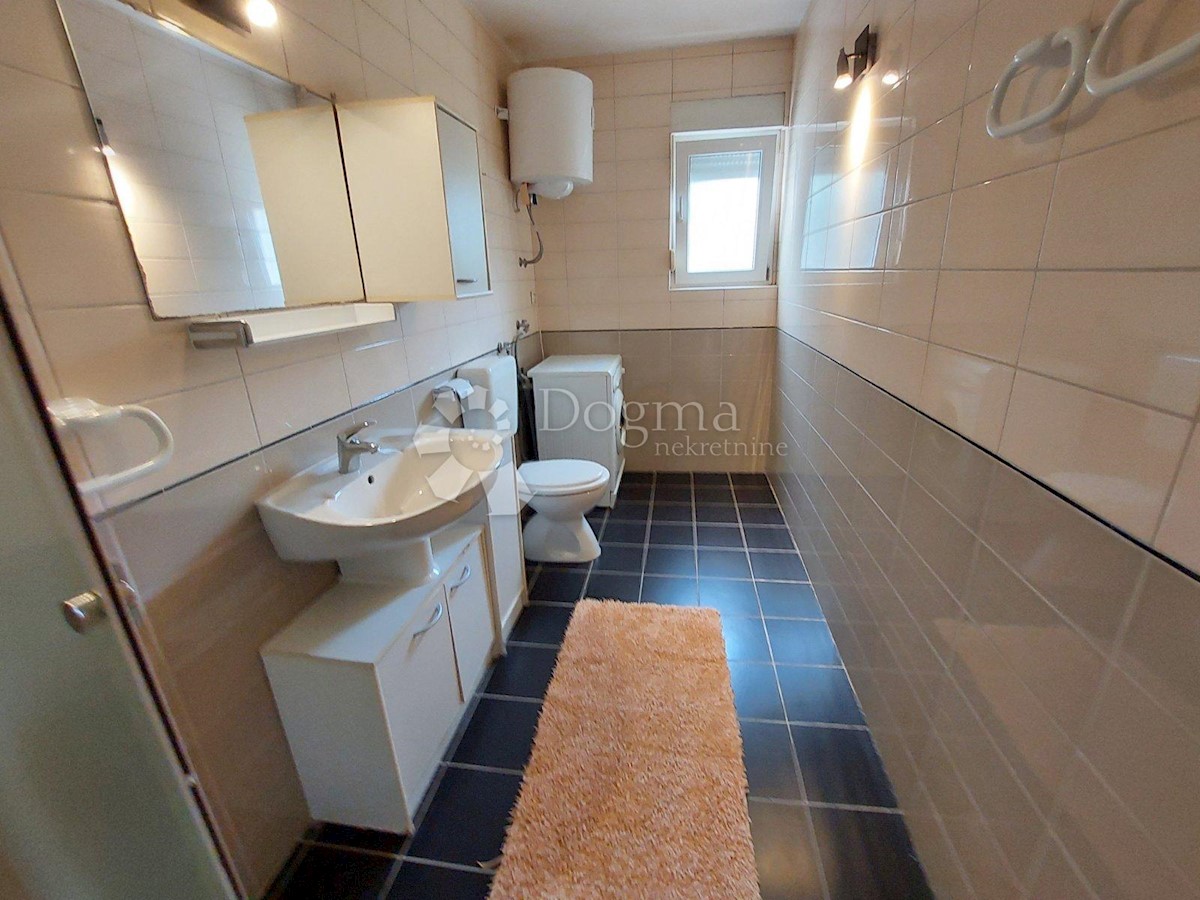 Apartmán Na predaj - PRIMORSKO-GORANSKA  KRK 