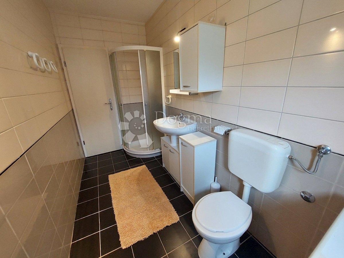 Apartmán Na predaj - PRIMORSKO-GORANSKA  KRK 
