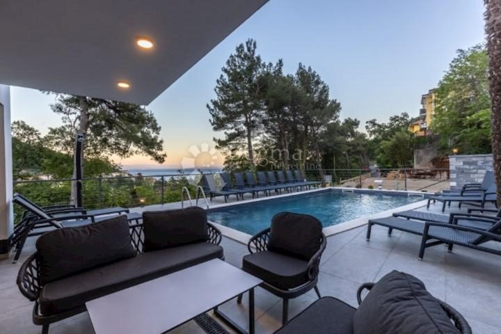 Casa in vendita 200 m² – Mošćenička Draga