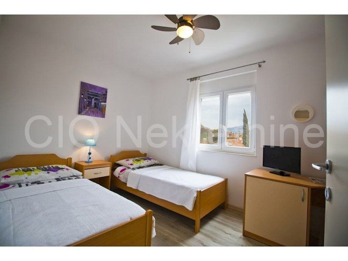 Appartement À louer - SPLITSKO-DALMATINSKA  SPLIT 