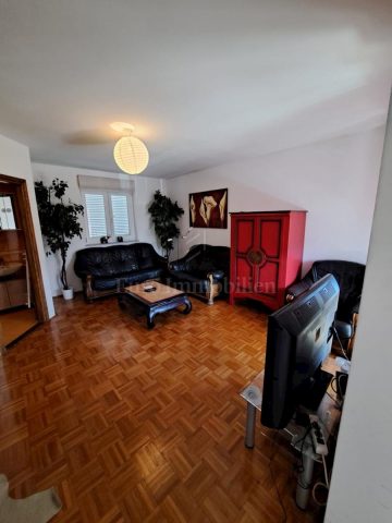 Mieszkanie na sprzedaż 75 m² – Krk