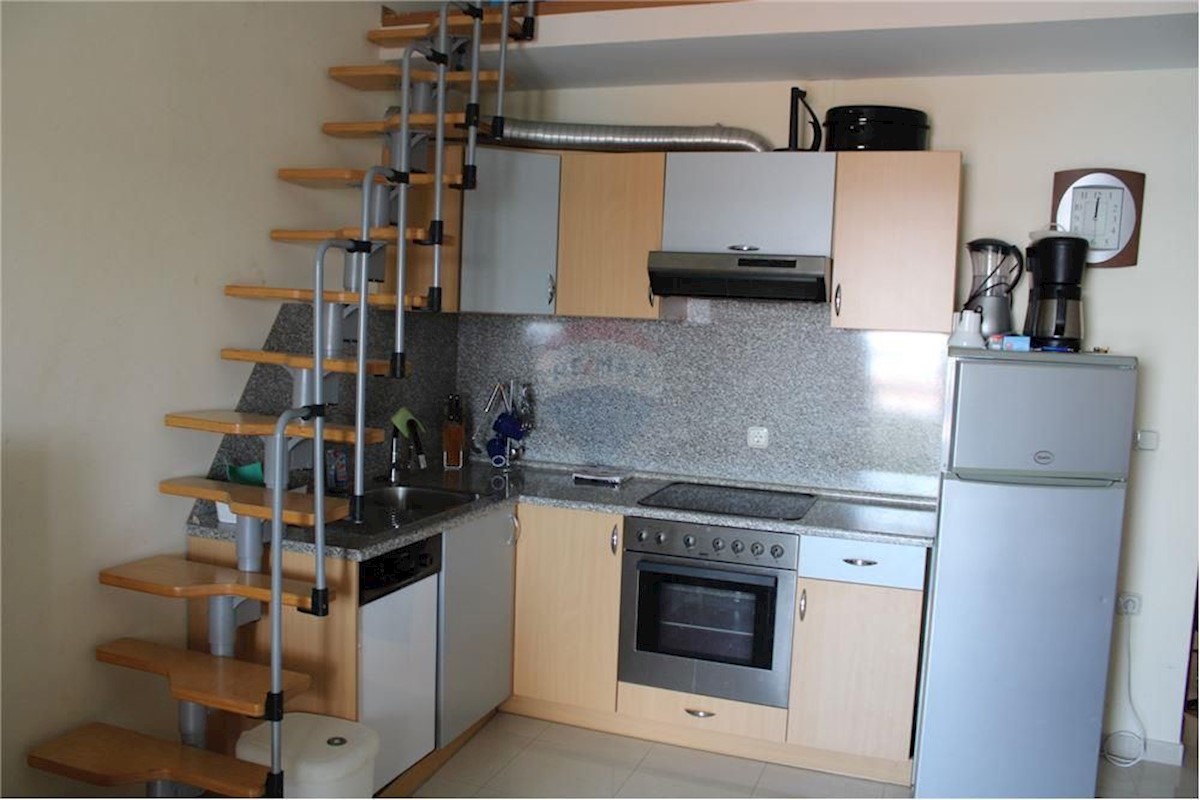 Apartmán Na predaj - LIČKO-SENJSKA  NOVALJA 