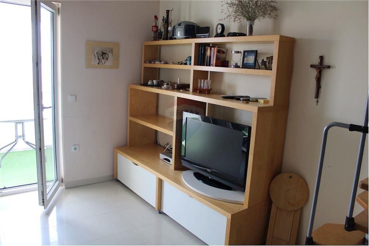 Apartmán Na predaj - LIČKO-SENJSKA  NOVALJA 