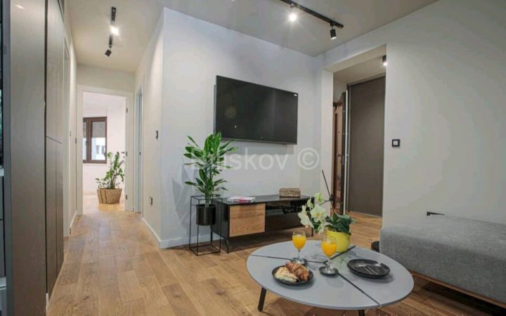 Appartement À louer - Splitsko-dalmatinska Split - foto 3/9