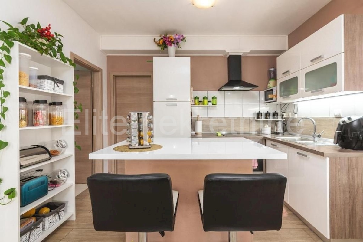 Apartment Zu verkaufen - ISTARSKA  OPRTALJ 