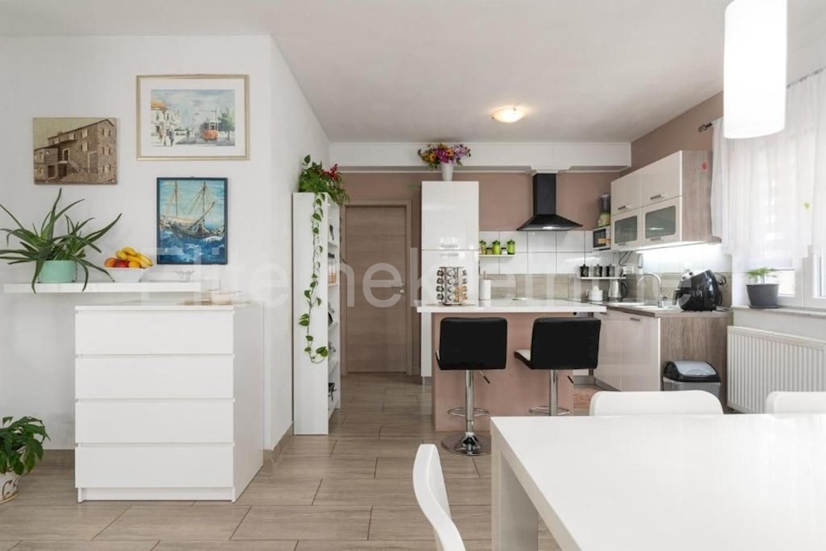 Apartment Zu verkaufen - ISTARSKA  OPRTALJ 