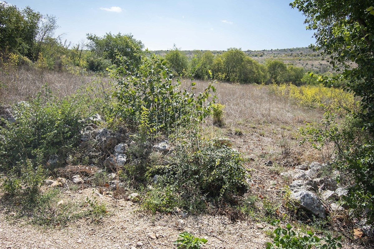 Terreno In vendita - ŠIBENSKO-KNINSKA  VODICE 