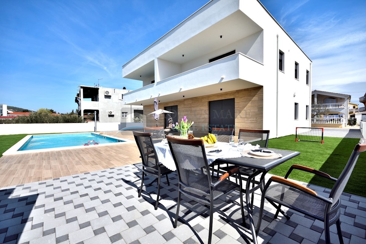 House For sale - šibensko-kninska Vodice - foto 1/18