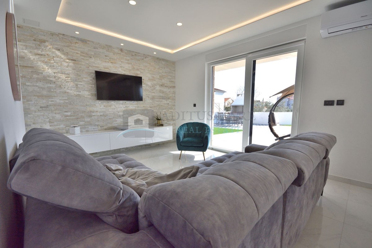 House For sale - šibensko-kninska Vodice - foto 4/18