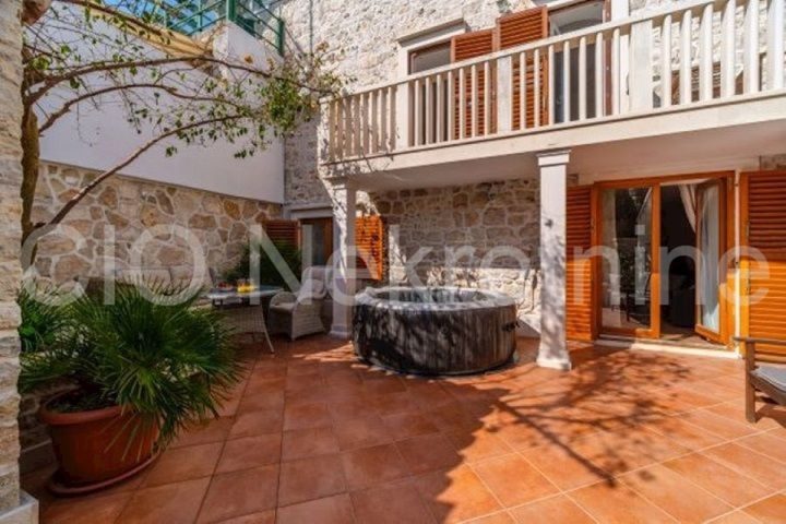 House for sale 180 m² – Sutivan
