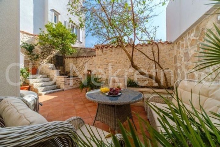 Haus Zu verkaufen - Splitsko-dalmatinska Brač - foto 2/26