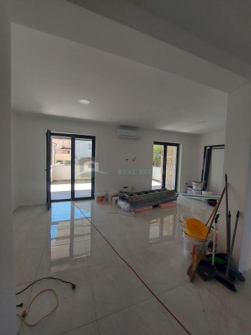 Stan Na prodaju - šibensko-kninska Vodice - foto 3/5