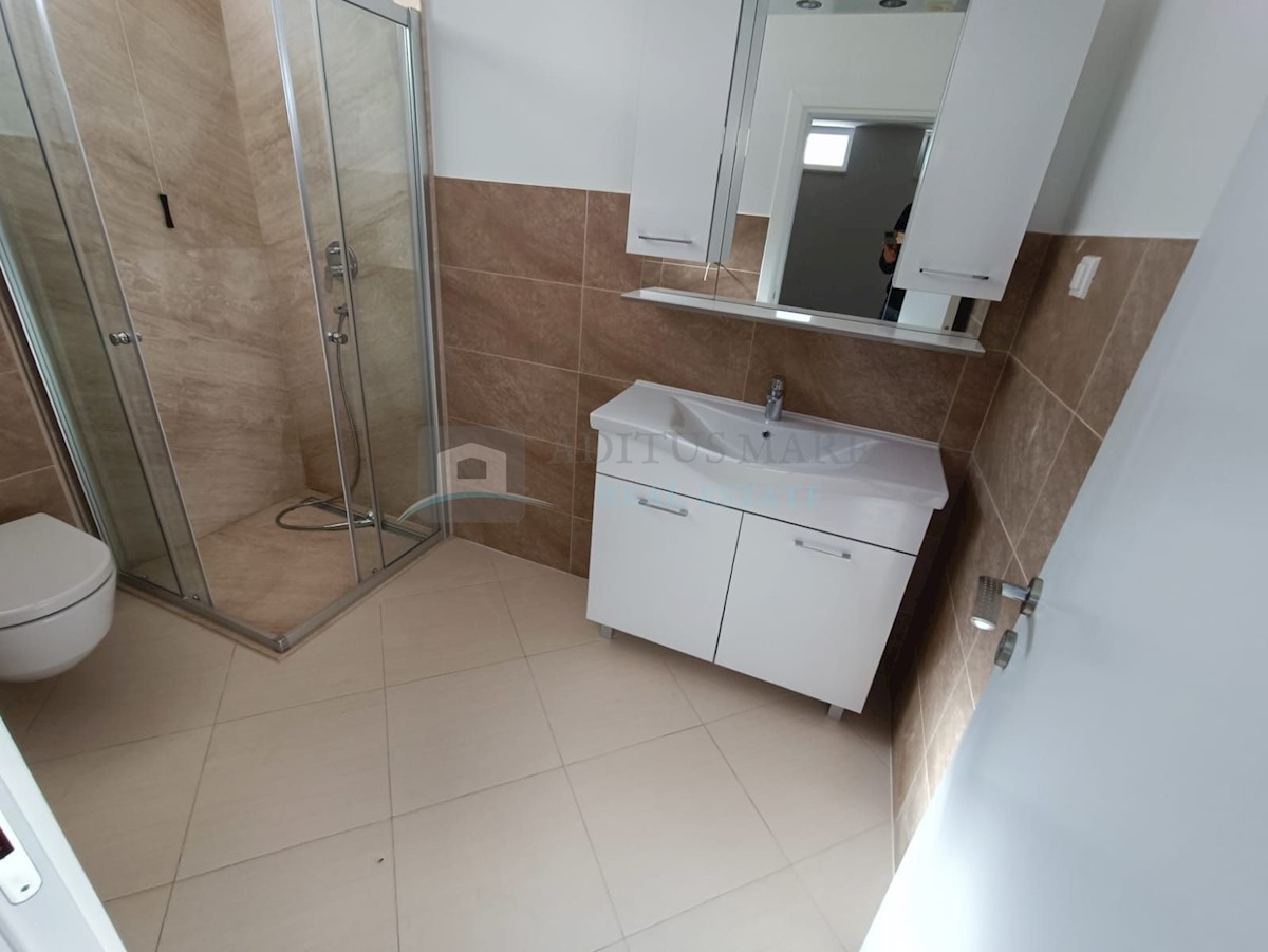 House For sale - ŠIBENSKO-KNINSKA  VODICE 