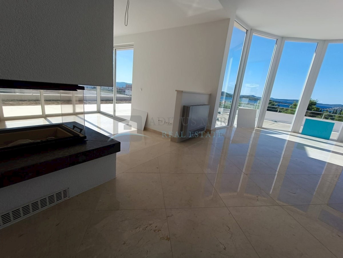 House For sale - ŠIBENSKO-KNINSKA  VODICE 