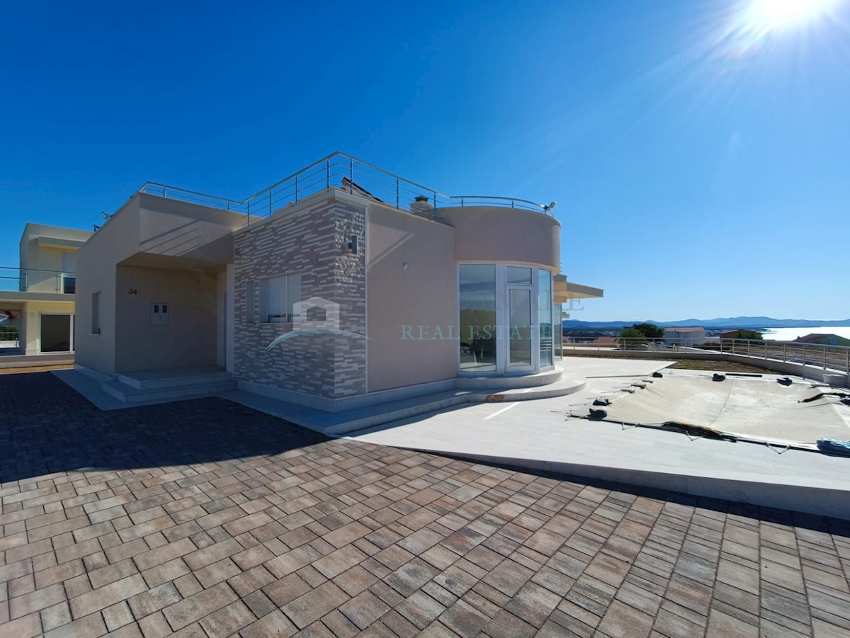 House For sale - ŠIBENSKO-KNINSKA  VODICE 