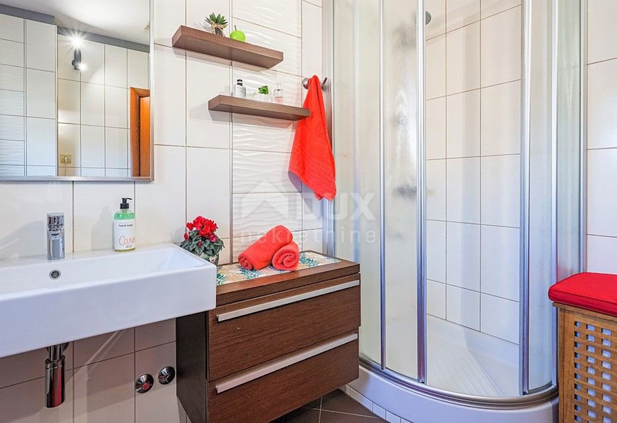 Kuća Na prodaju - ISTARSKA SVETVINČENAT