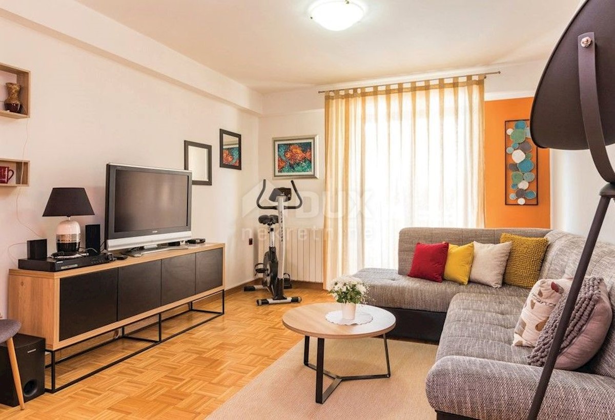 Kuća Na prodaju - ISTARSKA SVETVINČENAT