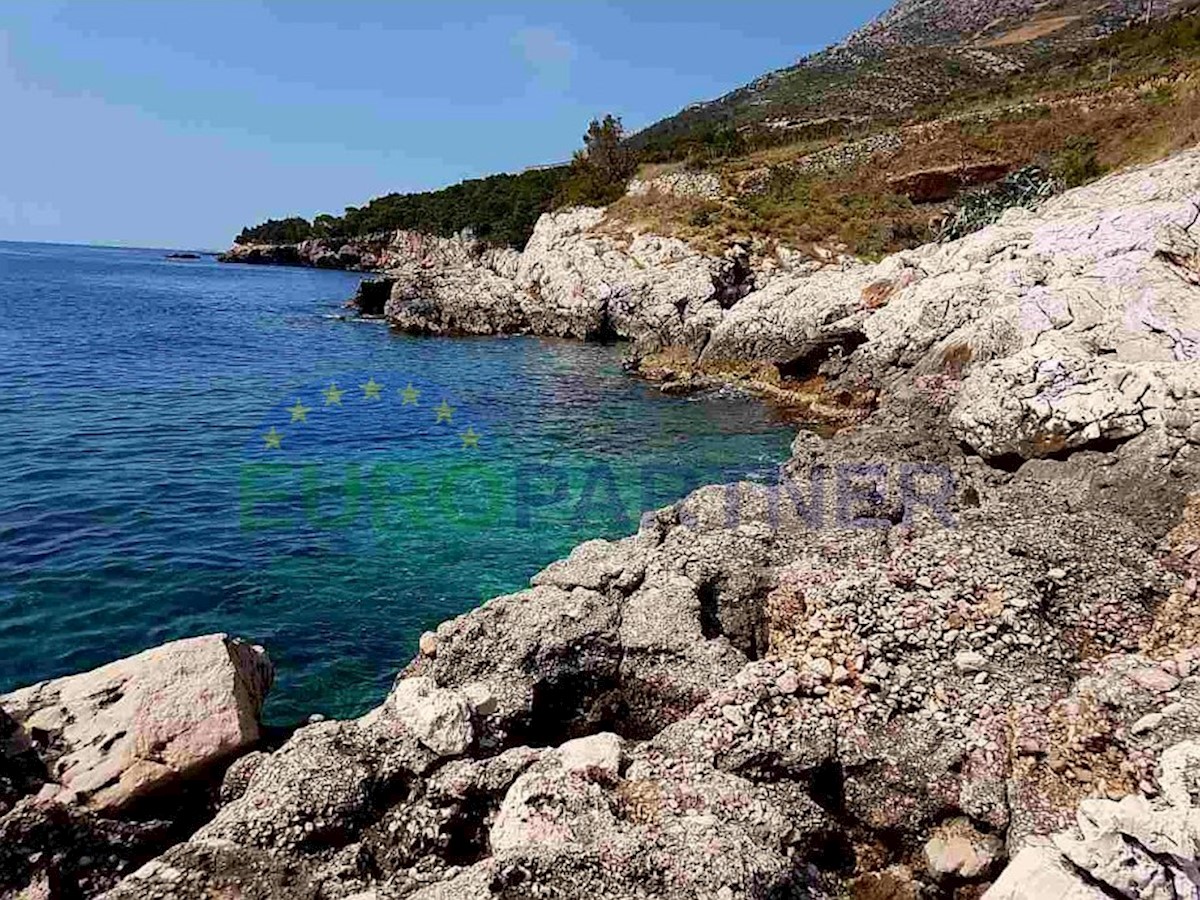 Land For sale - SPLITSKO-DALMATINSKA  HVAR 