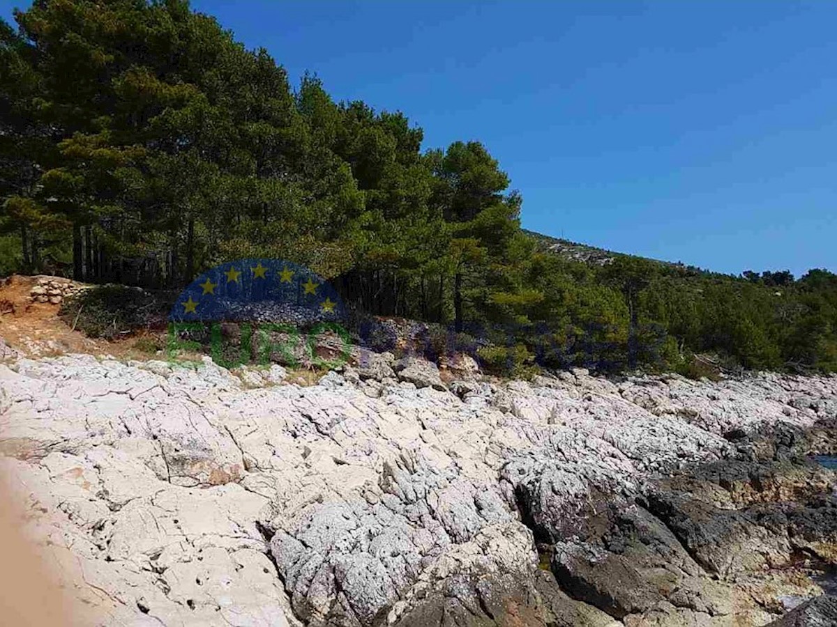 Land For sale - SPLITSKO-DALMATINSKA  HVAR 