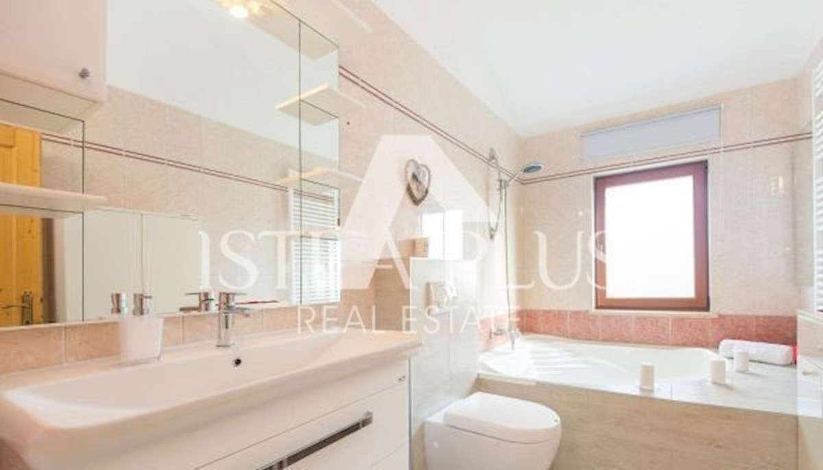 House For sale - ISTARSKA  POREČ 