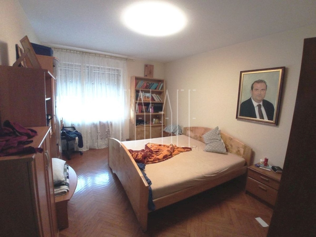 House For sale - OSJEČKO-BARANJSKA  OSIJEK 