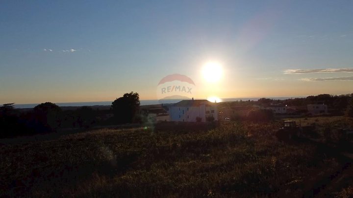 Parcela Naprodaj - Istarska Kaštelir - foto 4/8