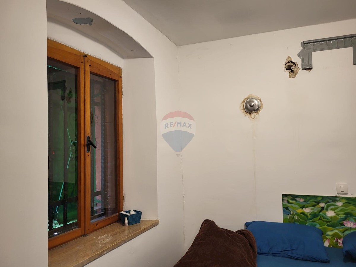 Casa In vendita - ISTARSKA  SVETVINČENAT 