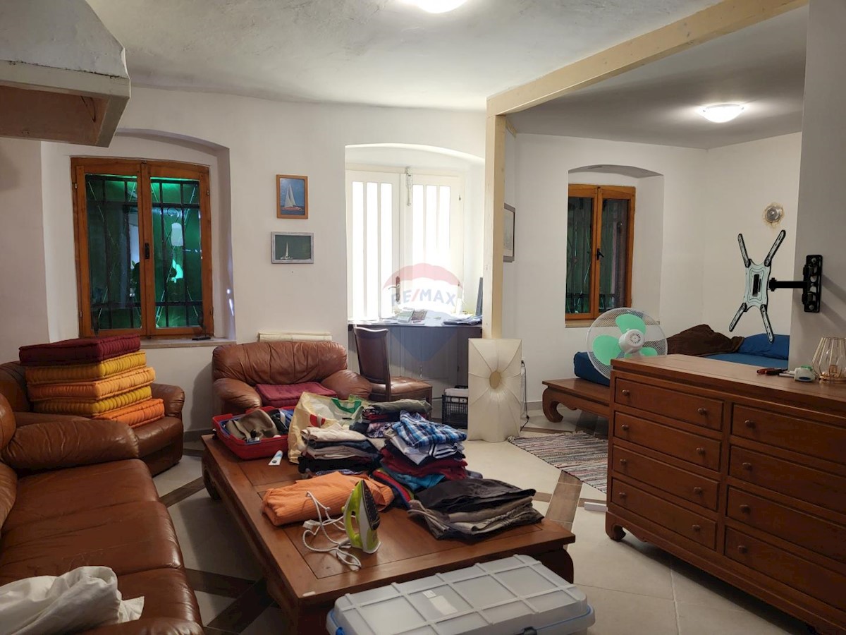 Casa In vendita - ISTARSKA  SVETVINČENAT 